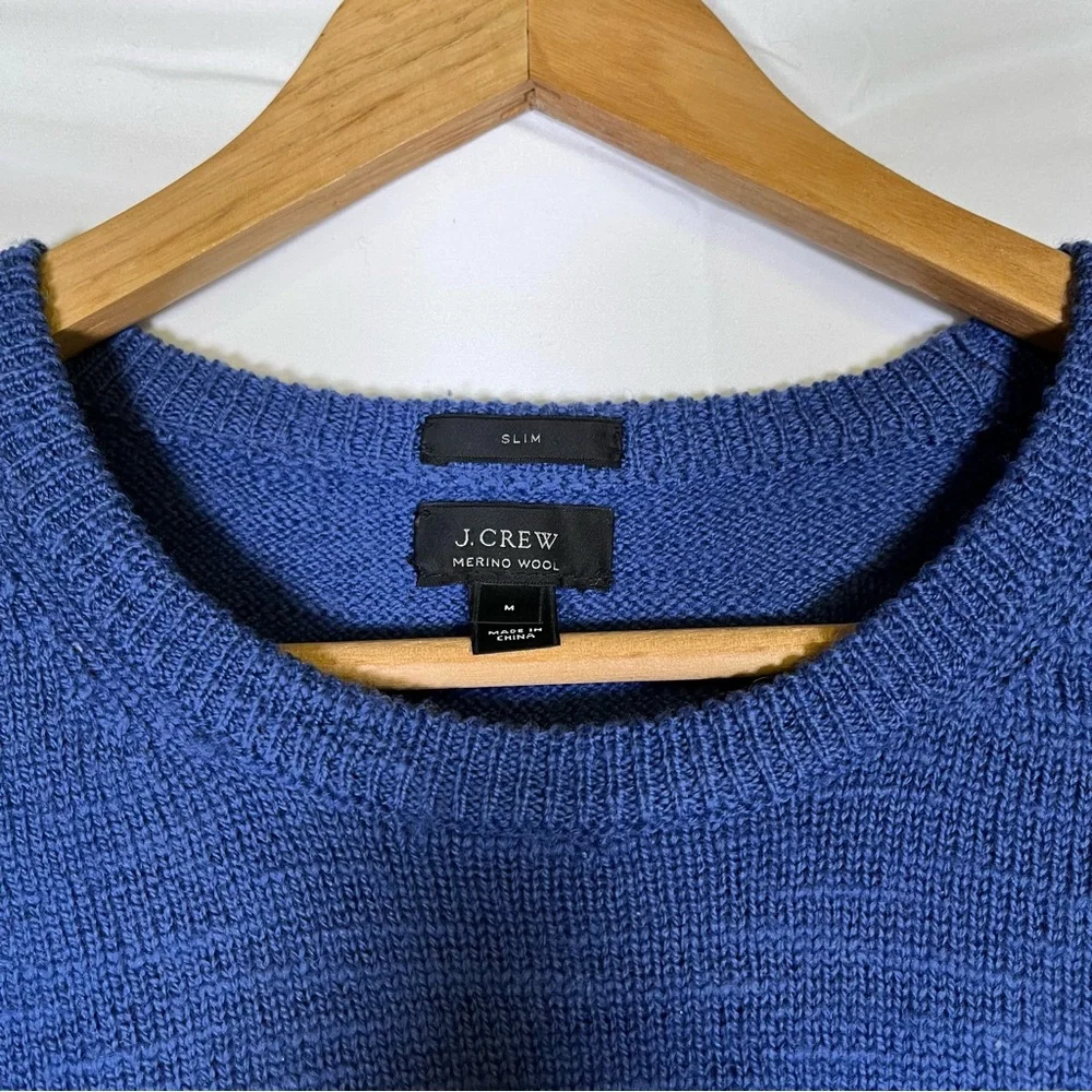 J.Crew Merino Sweater Men's M Blue‎ Brown Leather Elbow Trim Round Neck Pullover